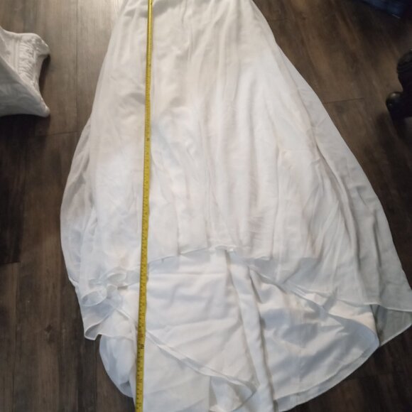 Galina David's Bridal white sleeveless off the shoulders gown size12 - Picture 10 of 11